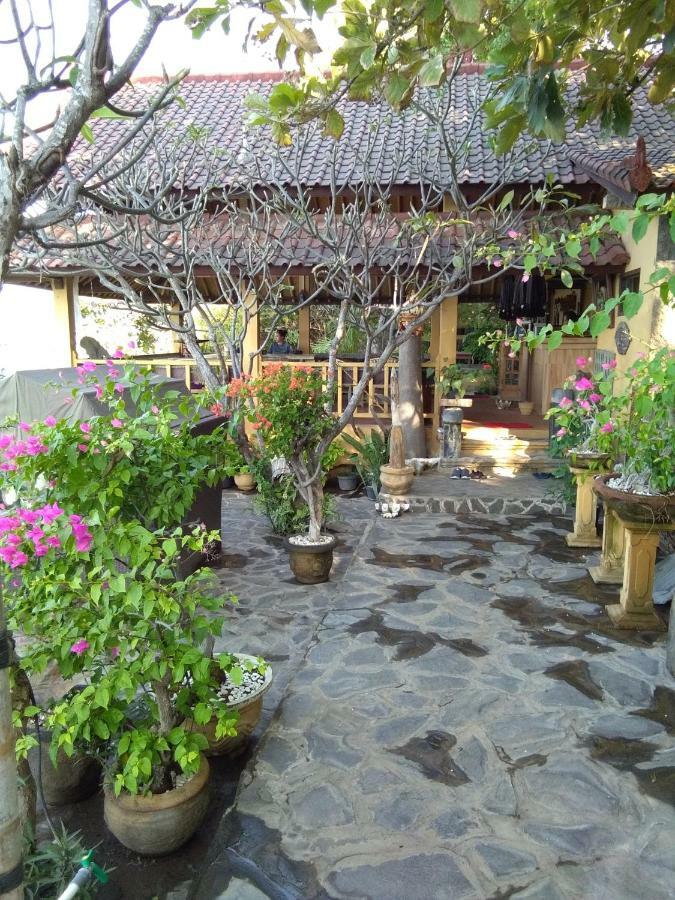 Stairway To Heaven Bungalows And Restaurant Amed Buitenkant foto