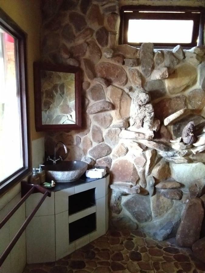 Stairway To Heaven Bungalows And Restaurant Amed Kamer foto