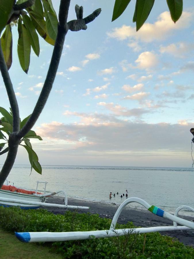 Stairway To Heaven Bungalows And Restaurant Amed Buitenkant foto